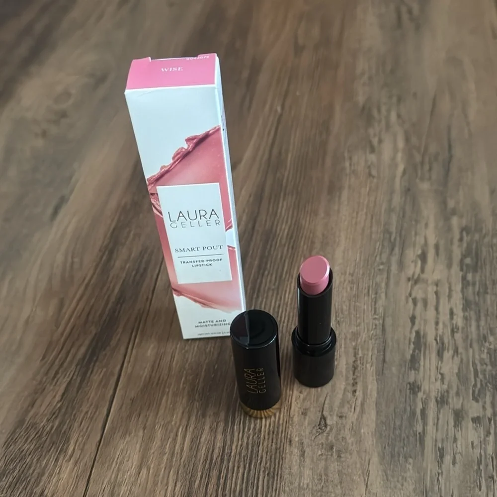 Laura Geller Smart Pout  Transfer Proof Lipstick Shade Wise